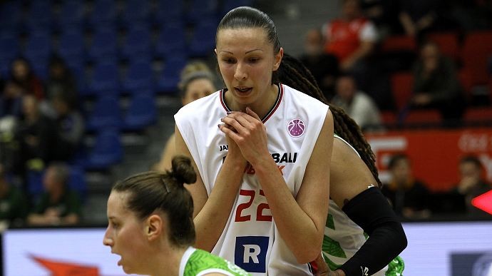 Alexandra CHOMENČUK