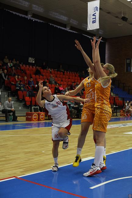 150207_vs_221.jpg