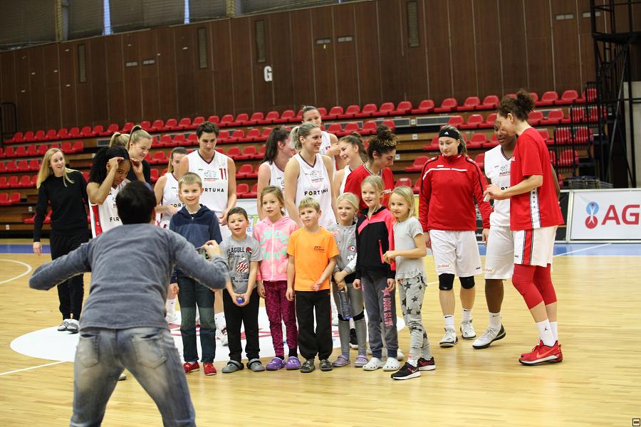 181208_sla_234.jpg