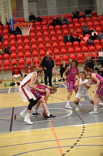 181216_team_130.jpg