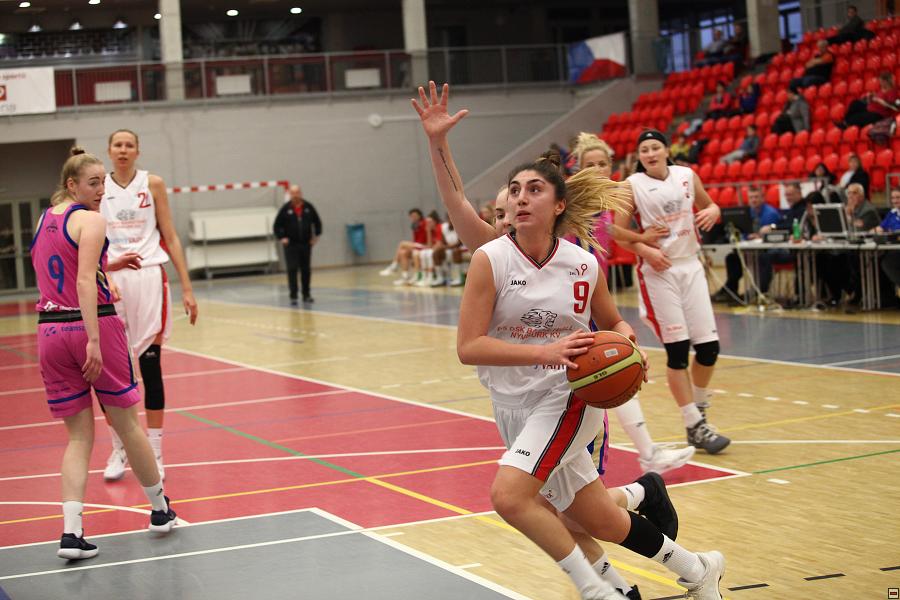 181216_team_222.jpg