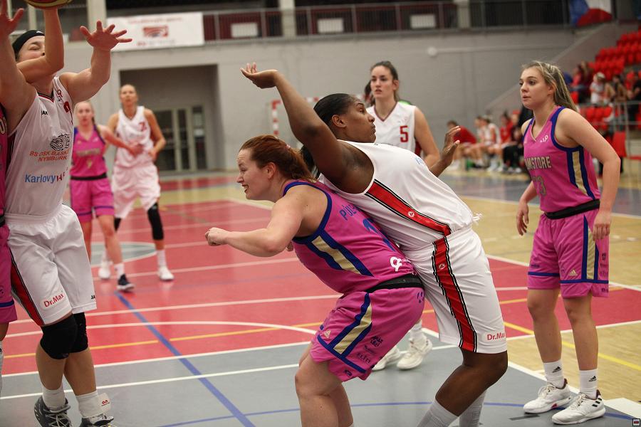 181216_team_242.jpg